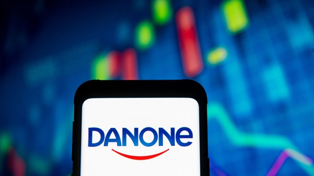 Danone tem alta de 5,8% na receita com vendas no 3º tri, para 6,158 bi de euros