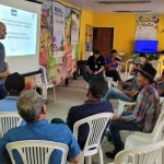 Em palestra agricultores familiares aprendem sobre manejo higienico da ordenha