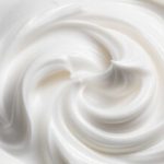 Os produtos lácteos congelados representaram 7,1% da produção de gordura do leite e o creme azedo utilizou 3,1%.