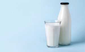 Após um significativo aumento nos preços do leite no final de 2023 e início de 2024, a expectativa era de um crescimento constante, porém lento.