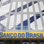 O Banco do Brasil desembolsou R$ 110,2 milhões em crédito emergencial para produtores rurais afetados pelas enchentes no Rio Grande do Sul.