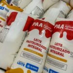 Alagoas. O Programa Leite do Coração roda o ano inteiro porque investimos recursos para que produtores de leite e beneficiários continuem recebendo.