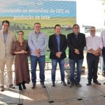 Carbono, O dia de campo reúne mais de 350 pessoas, e visa promover a transferência de tecnologias para produtores de leite do Estado. Inédita em Mato Grosso do Sul