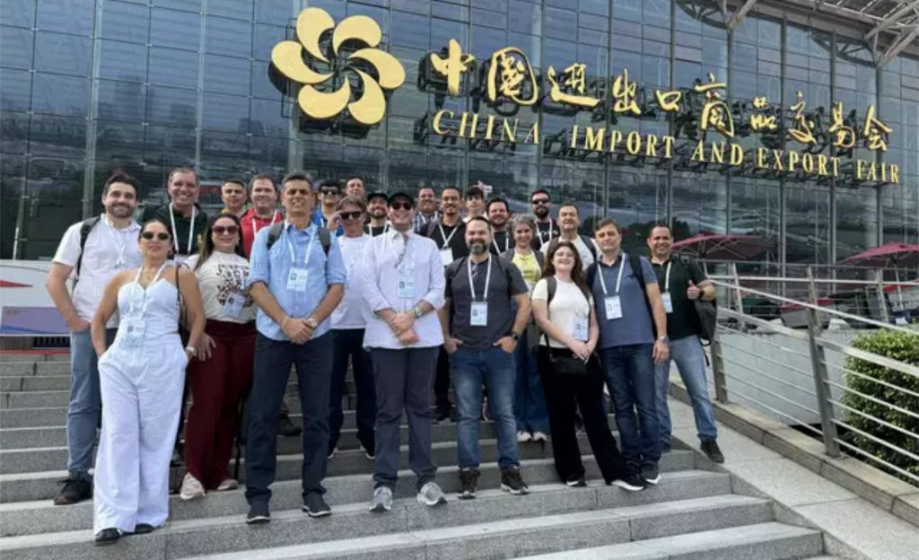 Grupo de empresários em visita à 136ª edição da Canton Fair, na China. (Foto: Arquivo pessoal)