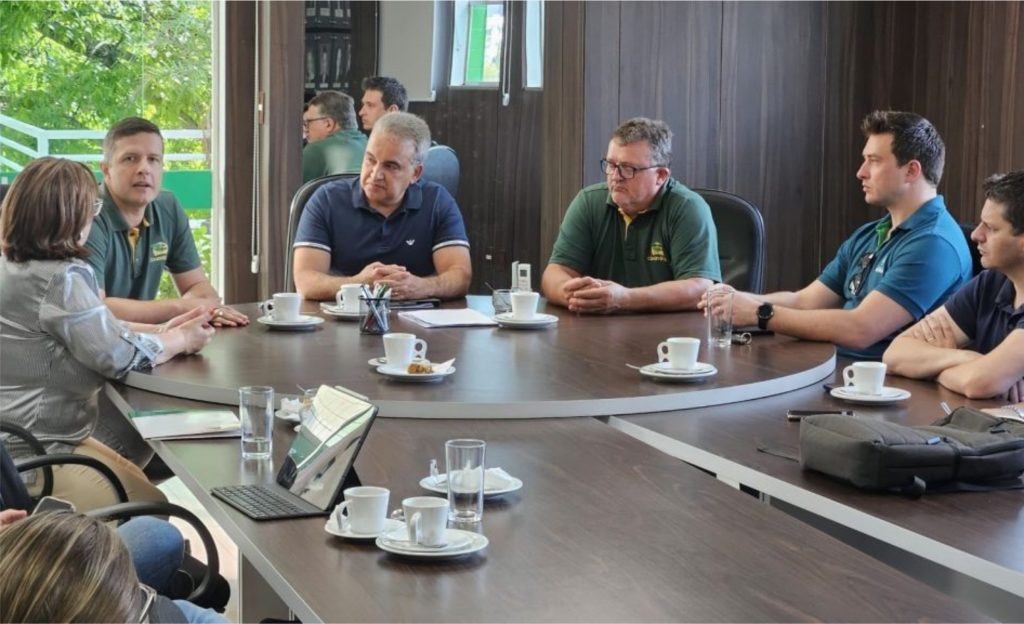 Coamig-Diretores em reunião com a Acig (Foto: Ascom/Acig)