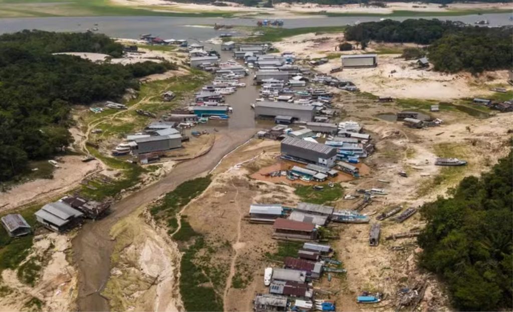 Seca no Amazonas — Foto: Rafa Neddermeyer/Agência Brasil