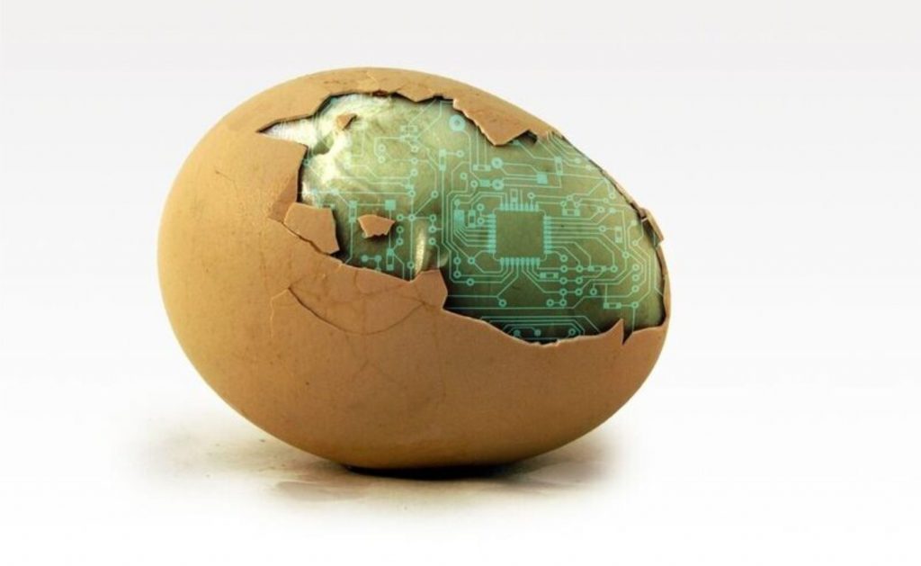 A maioria dos entrevistados (52%) concordou com o ponto geral de que a tecnologia de IA é um desenvolvimento positivo que beneficiará a humanidade, e 21% discordaram.