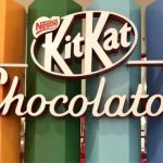 O intuito é integrar as operações. Segundo a companhia, a marca KitKat terá gôndolas exclusivas nas lojas Brasil Cacau.