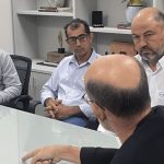 Durante a agenda, o diretor-presidente Sílvio Henrique entregou a reivindicação de caminhões para os serviços de logística da cooperativa. Coopnoroeste