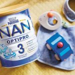 É um avanço inspirado no leite materno, com benefícios clínicos comprovados. Nestlé.
