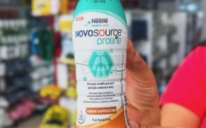 Nestlé, Novasource Proline – pó para preparo de bebida destinada a dietas com restrição de sacarose, frutose e glicose.