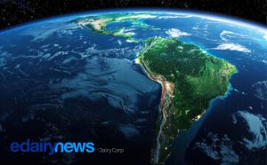 Lançado em 2022 pelo grupo Dairy Corp, o South Dairy Trade é o primeiro observatório regional especializado em preços e fluxos do comércio de lácteos sul-americano. Cone Sul.