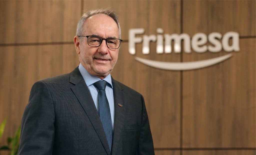 Elias Zydek, CEO da Frimesa, defende produção a pasto para reduzir custos e tornar o leite brasileiro mais competitivo frente aos importados. (Foto: Divulgação)
