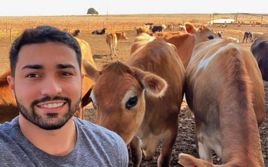 Queijo Minas. João Paulo de Assis Caixeta, de 27 anos, trocou a carreira em uma multinacional para empreender na zona rural de Ibiá, e fundou a queijaria certificada Realeza do Jersey.