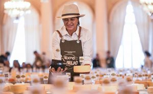 ExpoQueijo Brasil 2026 une tradição, negócios e gastronomia 🌎