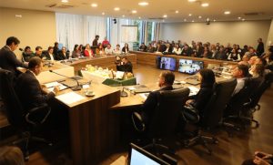 Paraná discute isenção de ICMS para queijos artesanais e outros produtos da agricultura familiar.