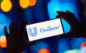 Unilever usará IA da NotCo para inovar sabores e reduzir custos.