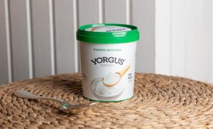 🥛 Iogurte grego foi avaliado em teste às cegas; Yorgus conquistou o primeiro lugar pelo sabor e textura.