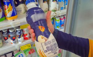 Versões “tipo” de lácteos custam menos, mas perdem nutrientes essenciais.