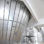 Arla Foods usa bombas de calor elétricas e corta 1.500 t de CO₂. ♻️