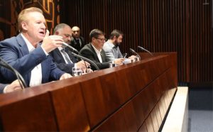 Deputado Luis Corti (PSB). Créditos: Divulgação/Assessoria Parlamentar.