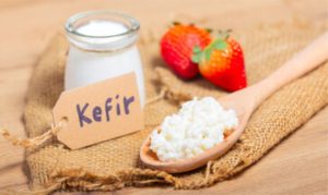 O kefir conecta tradição e ciência, oferecendo probióticos que fortalecem o intestino e promovem bem-estar integral em uma dieta moderna e consciente.