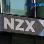 🧈 GDT cai 2,4% e preços da manteiga e do cheddar despencam: o que isso sinaliza para o Brasil 1 A desaceleração da China, que vinha sustentando volumes expressivos de importação de gordura láctea, também ajudou a esfriar os lances. GDT