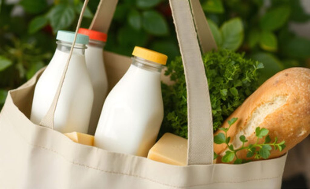 🥛 Com oferta robusta, setor discute ações integradas para ampliar o consumo de leite e reduzir pressão sobre estoques e preços.