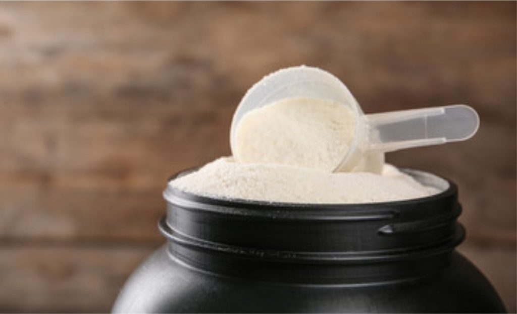 ⚡ Whey protein mostra efeitos além do esporte: fortalece músculos, melhora pressão e até ajuda na imunidade, dizem especialistas.