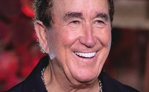 Laticínios do cantor Amado Batista entra no ramo para competir com gigante da Nestlé