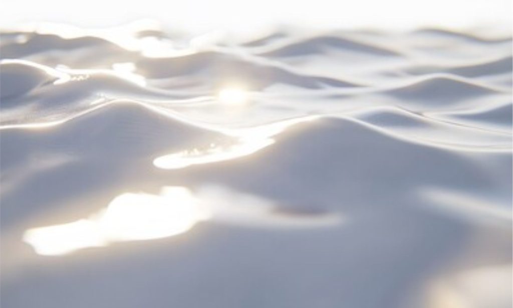 Especialistas defendem a exportação de leite como solução definitiva para equilibrar oferta, demanda e renda no campo 🥛