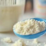 Com pressão de produtores, o leite em pó importado pode enfrentar restrições inéditas no mercado brasileiro ⚠️