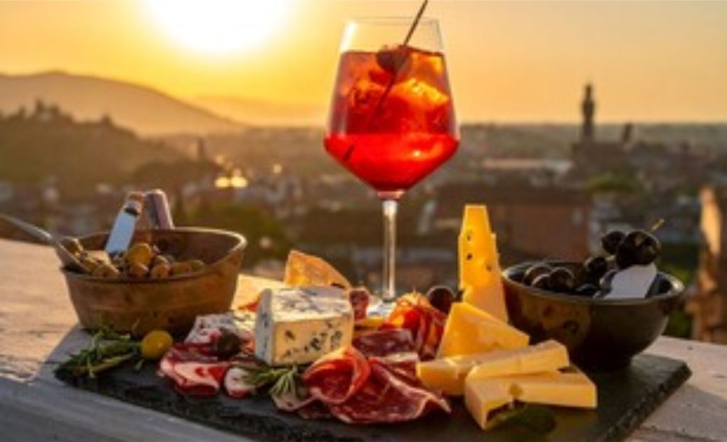 Produção de Grana Padano e Parmigiano Reggiano da Zanetti, referência centenária que amplia sua presença nos mercados internacionais. Queijos italianos