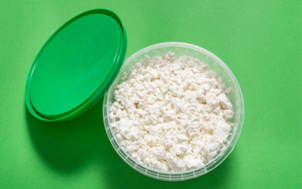 A popularidade do cottage cheese entre jovens australianos levou a indústria a operar no limite e rever estratégias. 📊