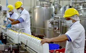 Dados indicam retração nas vendas externas de lácteos no Paraguai — novembro fecha com US$ 56 milhões. 🐮