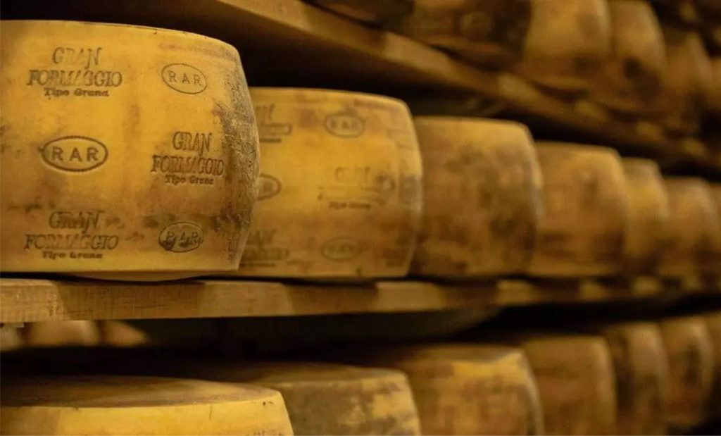 A estratégia de verticalização sustenta o avanço da RAR, que cresce com qualidade e práticas sustentáveis no agronegócio. 🌿