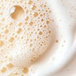 Leite sem lactose: o açúcar muda, a nutrição não 🥛 1 ⚖️ Mesma composição nutricional, nova forma de digestão: como funciona o leite sem lactose.