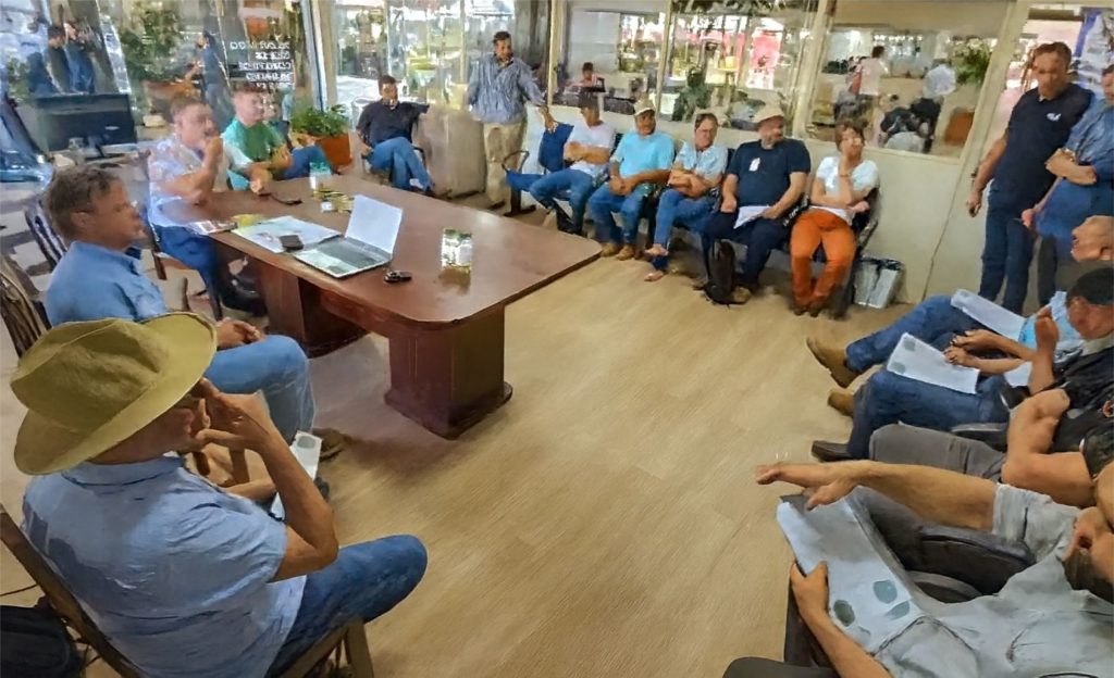 📊 Nova união de produtores de leite pretende fortalecer representação, reduzir instabilidade de preços e conter perdas que ameaçam a base produtiva estadual.