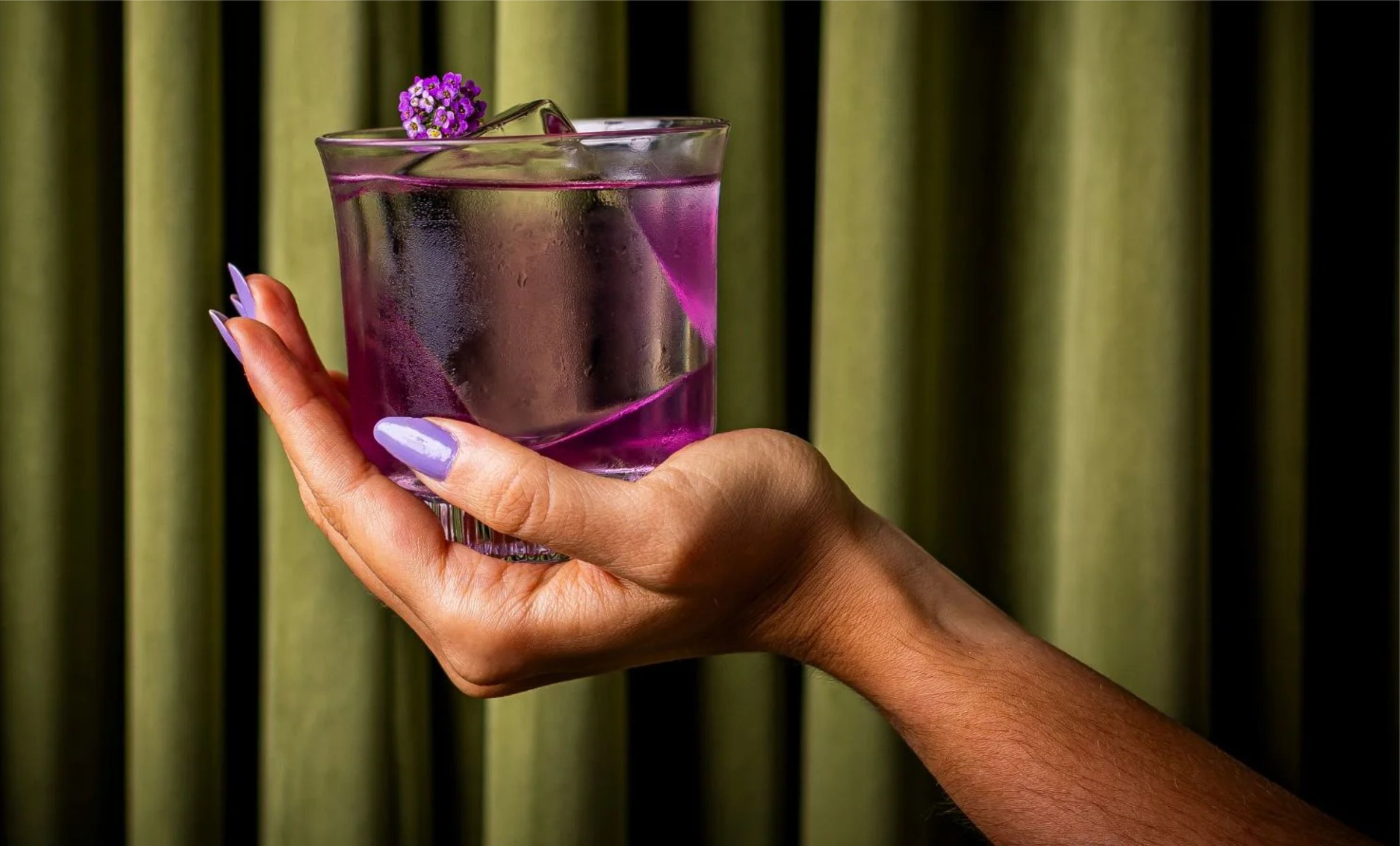 🍸 4 partes, 1 segredo: o Milk Punch que vira cristal