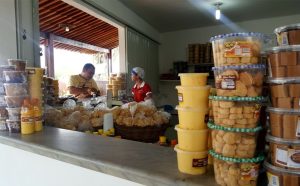 Queijaria em Alagoas combina conceito afetivo e degustação gratuita para atrair fluxo regional 🚗