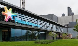 Com a proteína em alta global, fornecedores ampliam fábricas e apostam em novos formatos para sustentar o consumo. 🏭