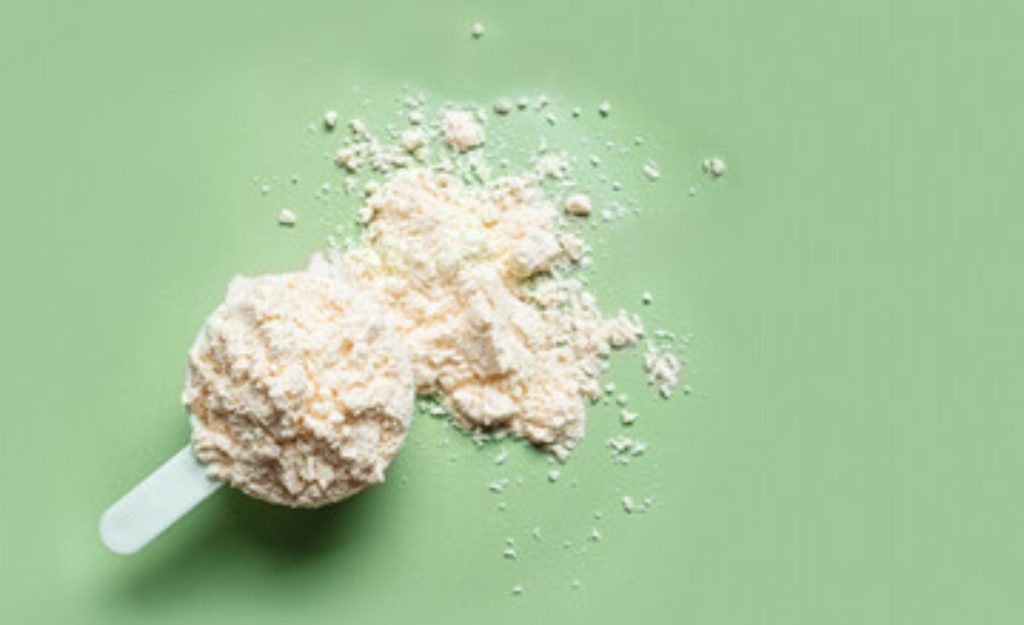 Demanda estrutural e processamento restrito ⚙️ mantêm o WPC 80 em patamar alto, mesmo com melhora na matéria-prima.