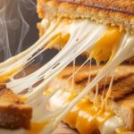 Qual a melhor mussarela? Ranking surpreende consumidores Entre nove marcas avaliadas às cegas, especialistas elegem a melhor mussarela do mercado e destacam critérios decisivos.