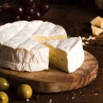 Queijos artesanais impulsionam 1.700 agroindústrias no ES 2 Diversidade de métodos e tradição fortalecem a produção de queijos artesanais no estado.