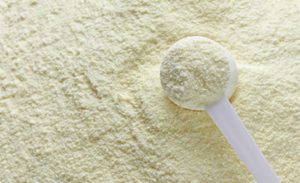 Maior disponibilidade de leite e queda de preços internos impulsionam exportações brasileiras de lácteos em fevereiro 🚢