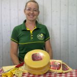 🌄 Produzido no Paraná, o Queijo Tipo Abondance une longa cura, técnica e história em cada peça.