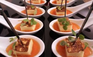 Queijo coalho feito em Portugal conquista brasileiros e europeus, combinando tradição nordestina e produção artesanal com alcance internacional