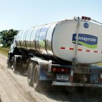 Mais leite disponível e decisão pendente no Brasil elevam tensão Brasil