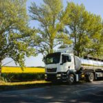 Leite spot sobe e antecipa nova alta no mercado lácteo ⚠️ Spot em alta sinaliza mercado firme, mas cenário externo e importações exigem cautela.