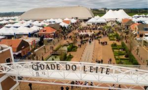 🐄 Produção de leite em Castro avança com gestão intensiva e integração cooperativa na indústria